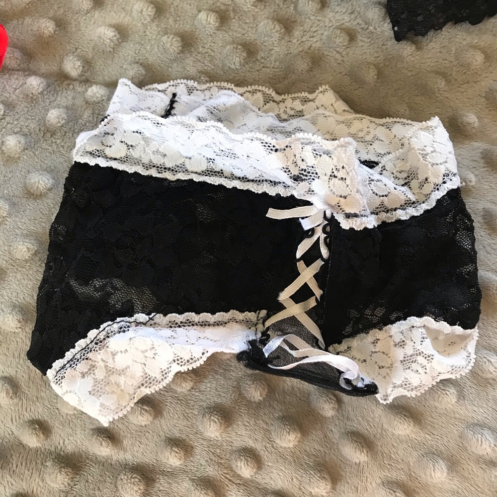 Lingerie bundle - Picture 2 of 5